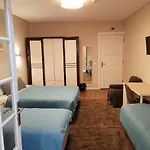 Πανσιόν Haobo Center 3*