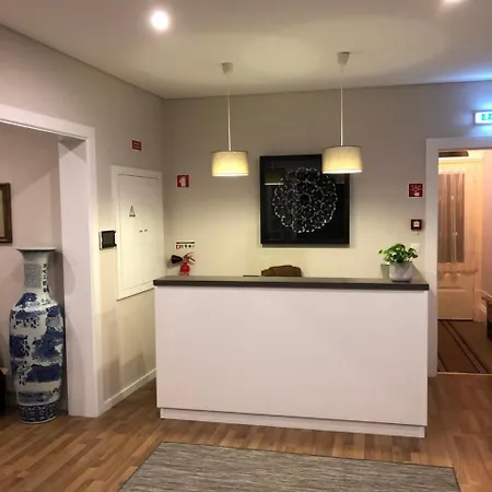 Haobo Center Konukevi Porto