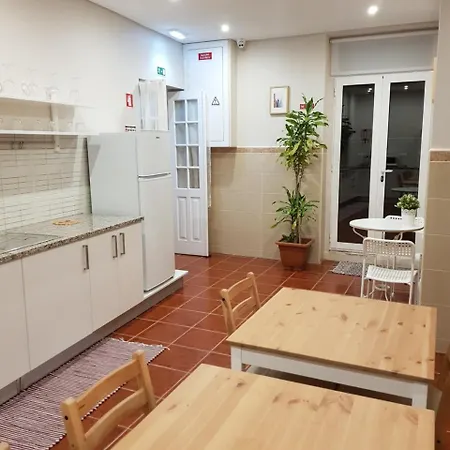 Haobo Center Konukevi Porto