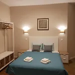Haobo Center 3* 포르투