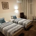 게스트하우스 Haobo Center 3*